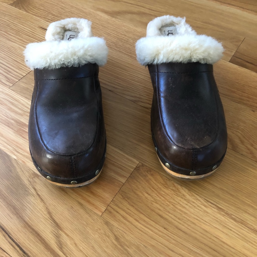 Ugg Australia Kalie Brown Leather Sheepskin Clogs